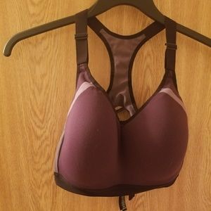 VS sports bra